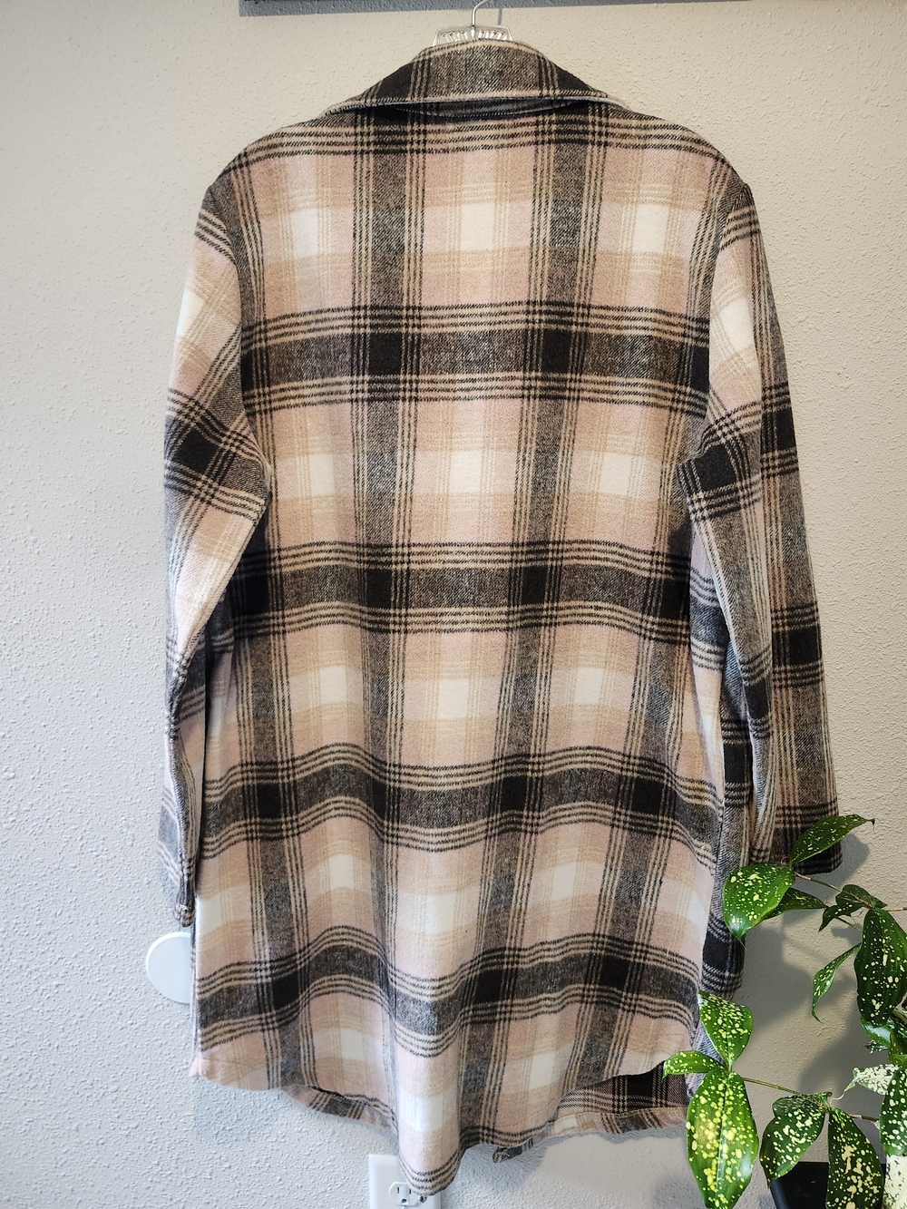 MELLODAY Blush Pink and Black Plaid Utility Jacket - Picture 2 of 3